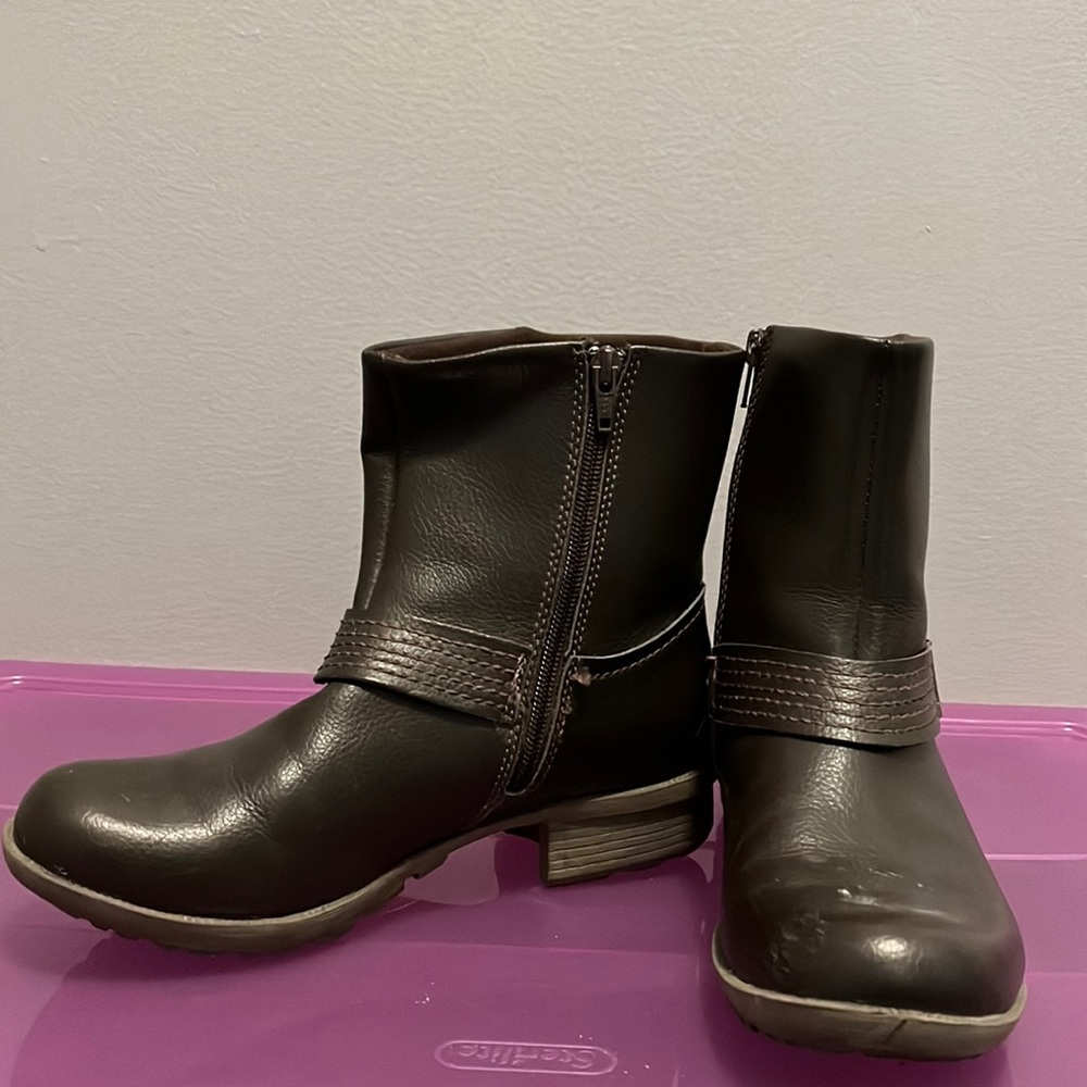 W 7.5 Clarks Boot